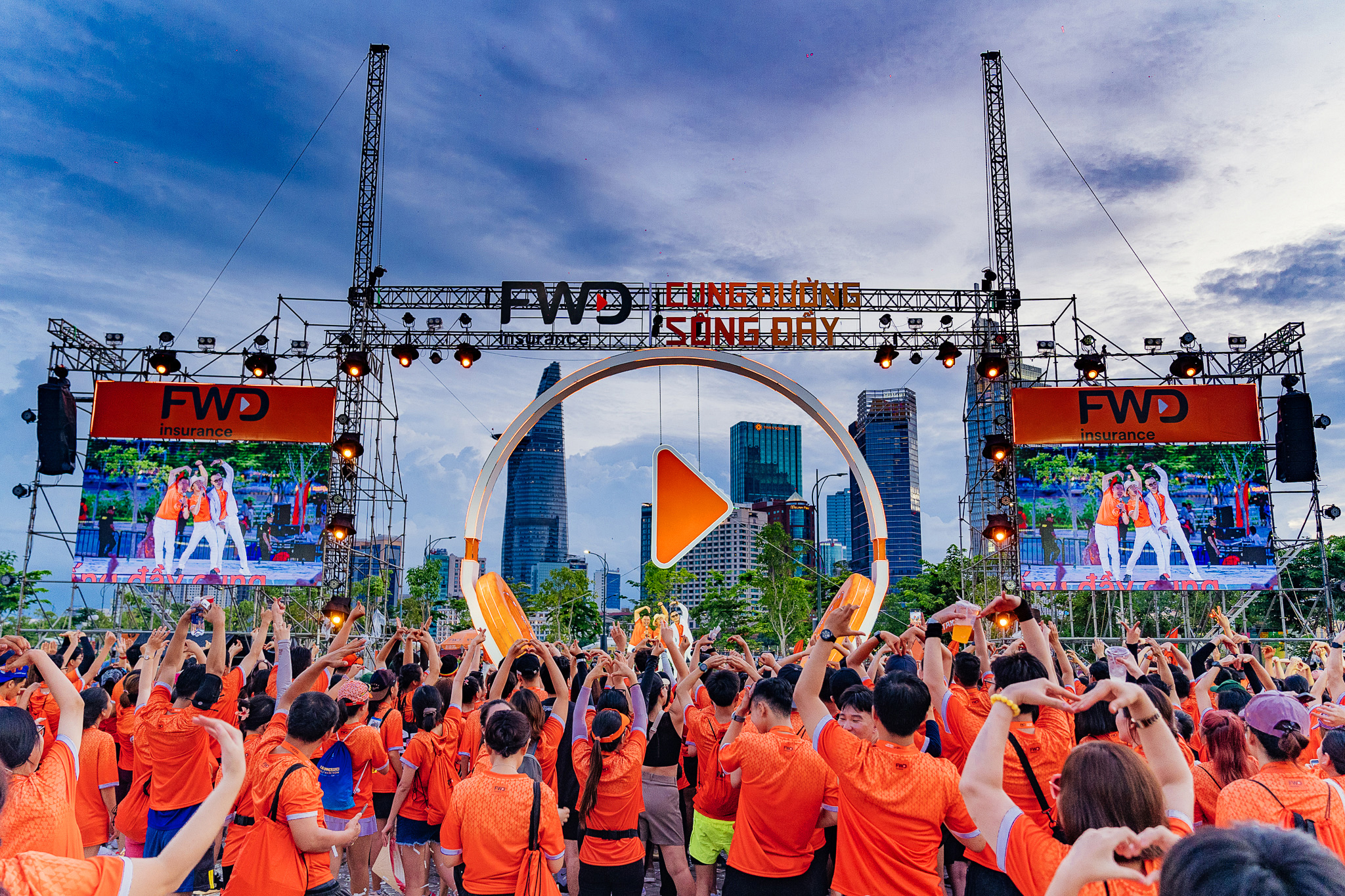 ‘Cung đường chạy độc đáo, đa trải nghiệm của Bảo hiểm Nhân thọ FWD-3