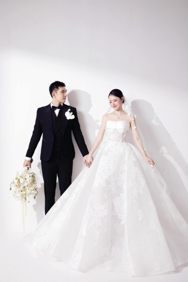 Midu tình tứ với chồng thiếu gia trong bộ ảnh cưới trước thềm hôn lễ-5