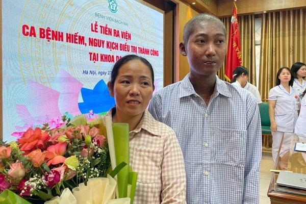 Chàng trai 19 tuổi mắc bệnh hiếm chưa từng ghi nhận ở Việt Nam-1