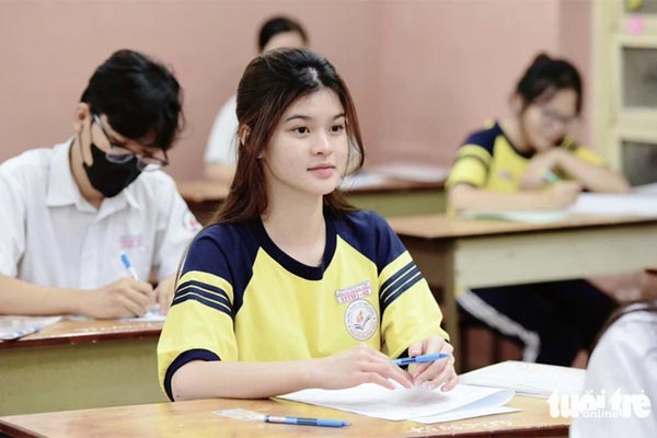 Đề Hóa học thi tốt nghiệp THPT 2024-5