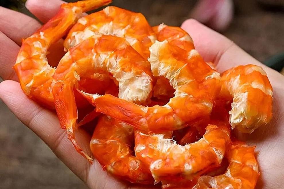 Cách làm tôm khô nhanh gọn bằng lò vi sóng-3