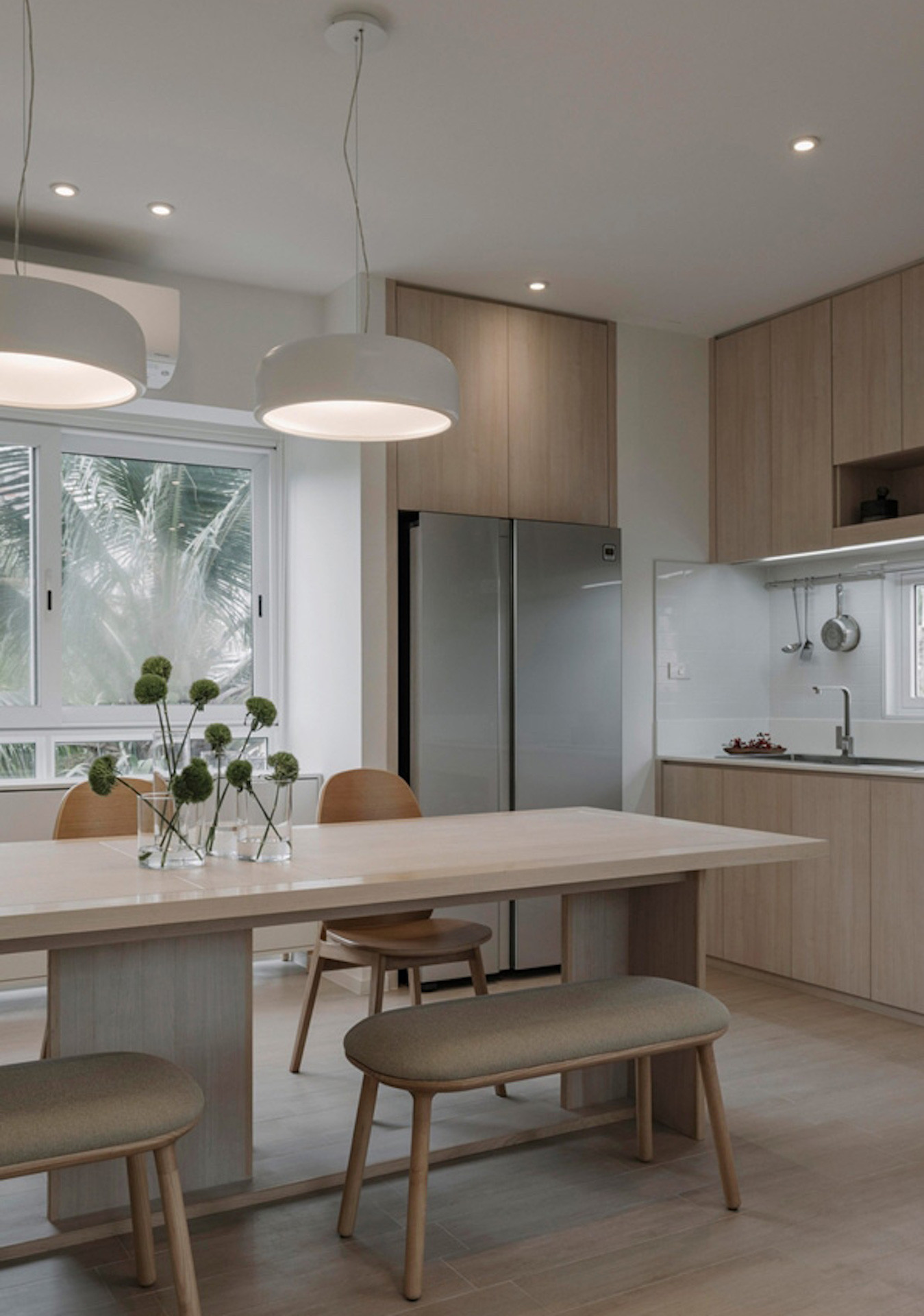 Bất ngờ trong ngôi nhà 3 tầng giữa phố vừa có vườn vừa có nơi đỗ ô tô-5