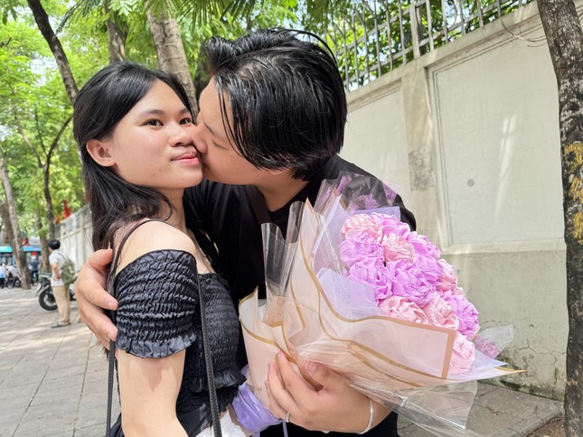 Những tình huống bất ngờ ‘khó đỡ’ khi thí sinh rời phòng thi-4