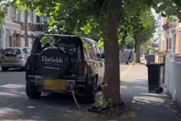 Thanh niên bay 1.000km để hành hung đối thủ trong game trực tuyến-2