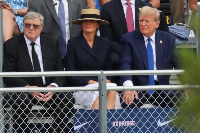 Vợ ông Trump phá vỡ truyền thống-4
