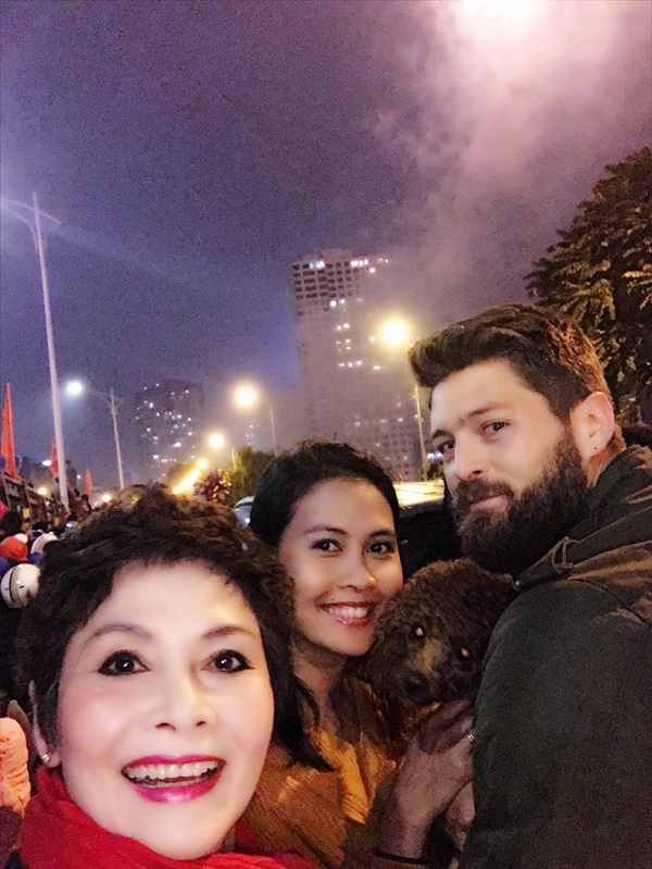 Con gái định cư ở Mỹ, NSND Minh Châu U70 sống một mình bên chú chó nhỏ-14