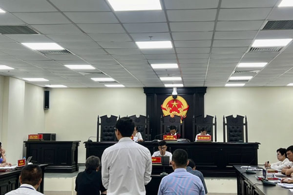 Bắt nữ đối tượng cho vay lãi ‘cắt cổ’-2