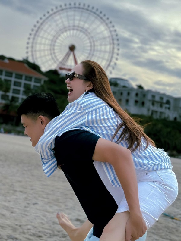 Minh Hằng tận hưởng cuộc sống viên mãn sau 2 năm kết hôn-1