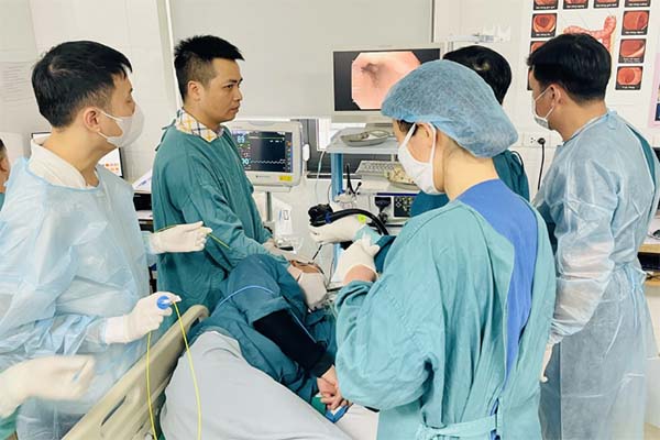 Mới U30 đã thường xuyên quên tắt nước nóng, đóng nắp thùng gạo-2
