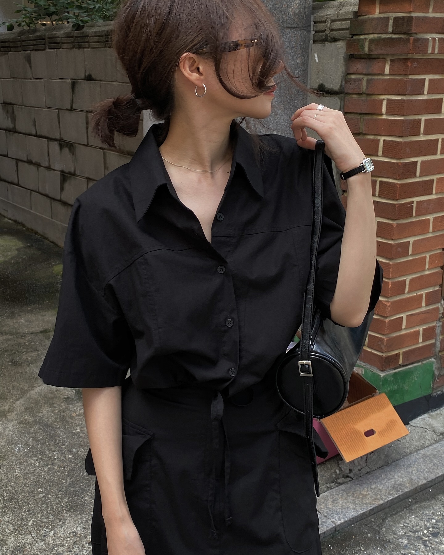 5 món phụ kiện quý cô trên 40 tuổi nên sắm để giúp mọi bộ cánh trông sang hơn-7