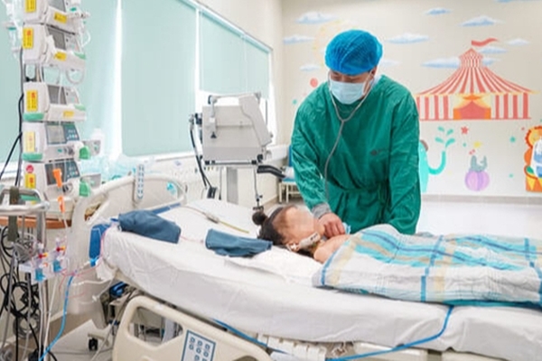 Bé 13 tuổi đã suy thận, bác sĩ cảnh báo thức uống cần bỏ ngay-2