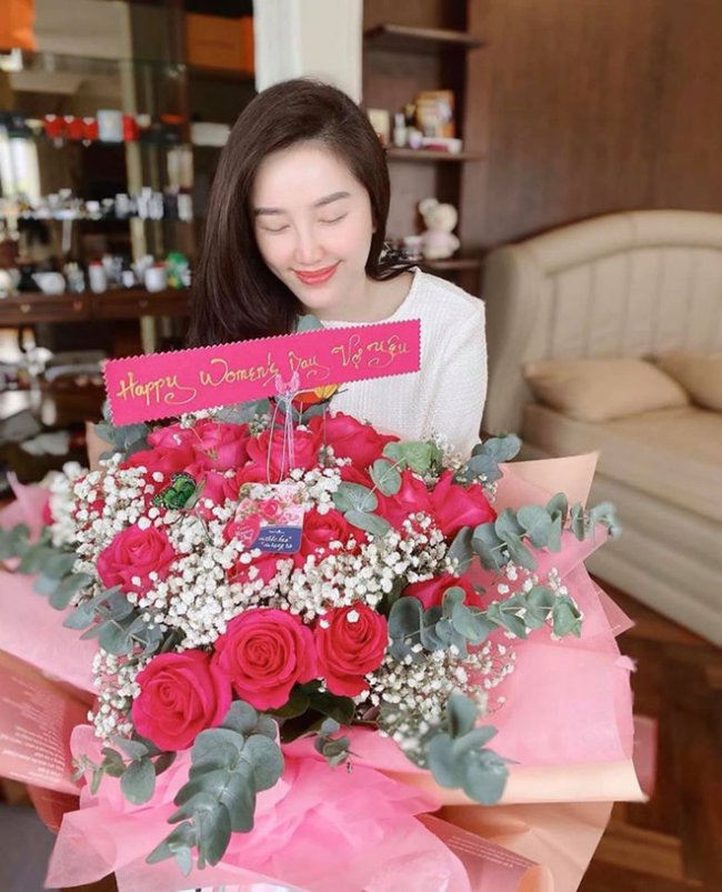 Cuộc sống viên mãn trong căn biệt thự sang trọng của Bảo Thy sau 5 năm kết hôn-6