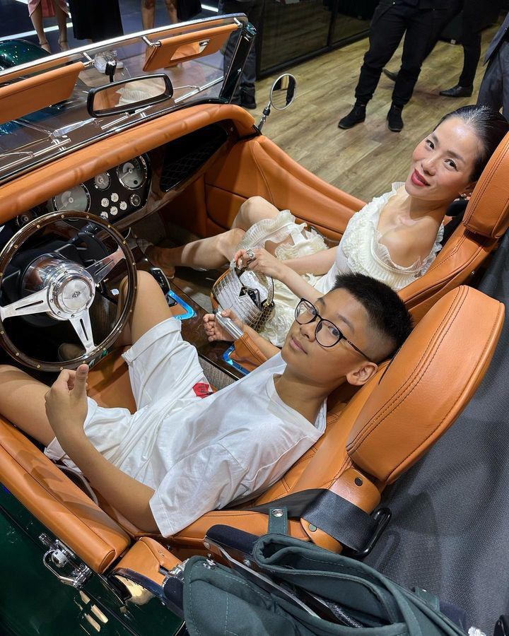 Chàng quý tử của nữ hoàng phòng trà: 13 tuổi chuẩn bị tiếp quản cơ ngơi triệu đô ở Mỹ-2