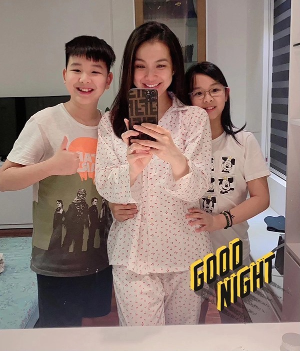 Hiếm hoi lộ ảnh con gái của Hoa hậu kín tiếng nhất nhì Việt Nam Thuỳ Lâm, 11 tuổi nhan sắc dự nối ngôi mẹ-5