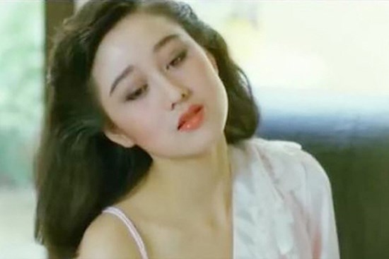 Nữ thần tuyệt sắc của làng giải trí Hoa ngữ khiến không ít đàn ông phải điên đảo là ai?