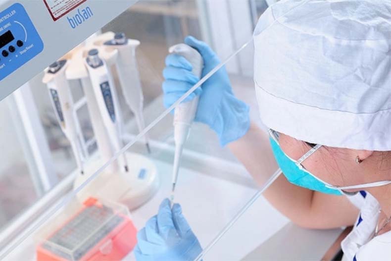 Xét nghiệm ADN hé lộ thai nhi trong bụng người mẹ không phải con ruột-1