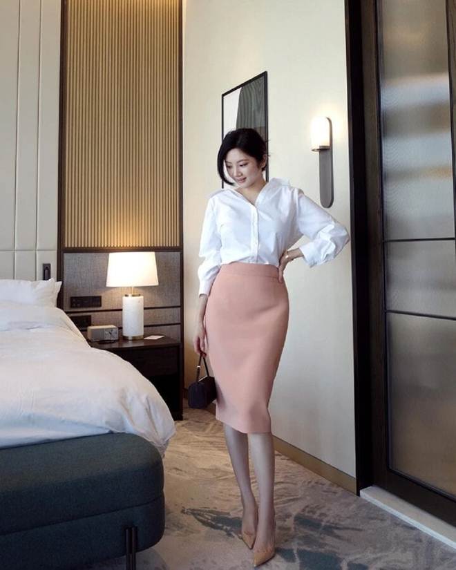 Cách làm mới chân váy bút chì vừa hack dáng vừa chuẩn mốt-2