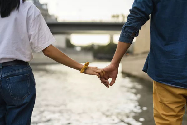 Sinh 3 con gái, người phụ nữ khóc nghẹn mỗi lần đến phòng khám thai-2