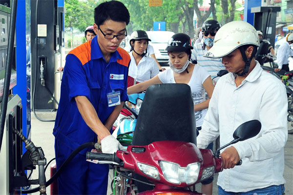 Giá xăng tăng lần thứ tư liên tiếp, RON 95 lên hơn 23.500 đồng/lít-2