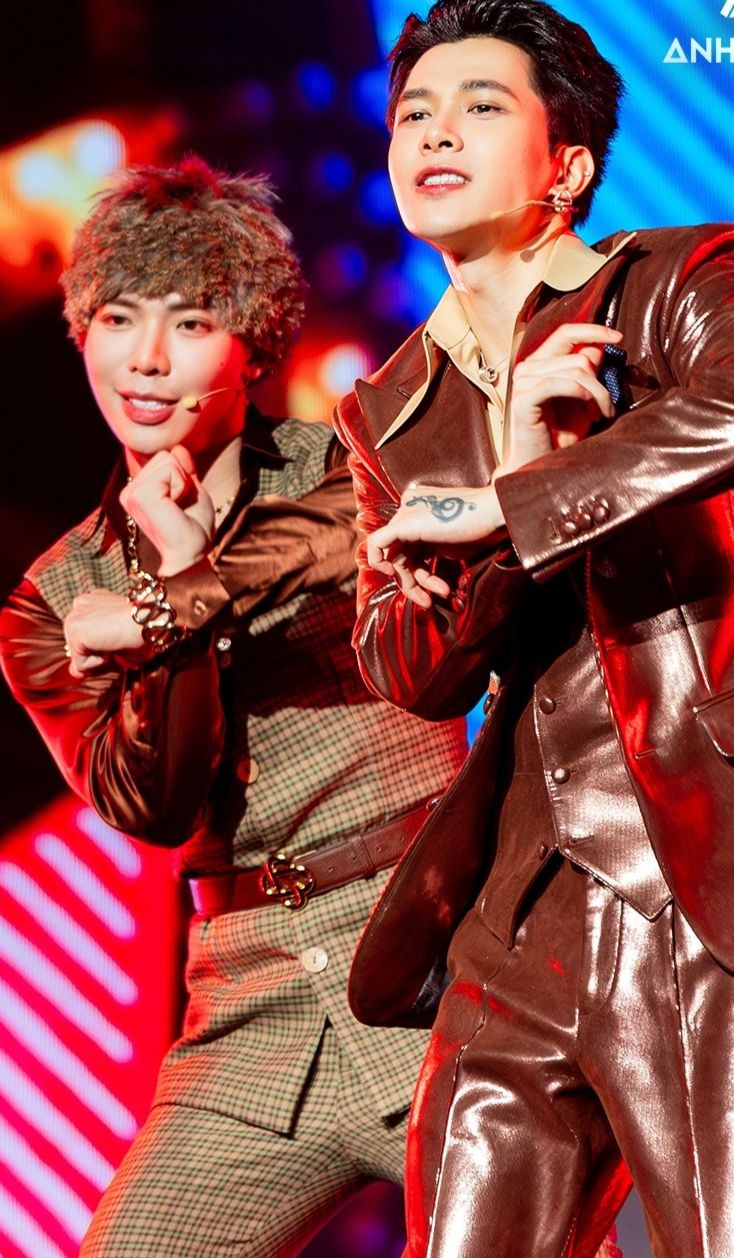 Show có Trấn Thành, Hieuthuhai dồn dập tranh cãi, tại sao vẫn hot?-4