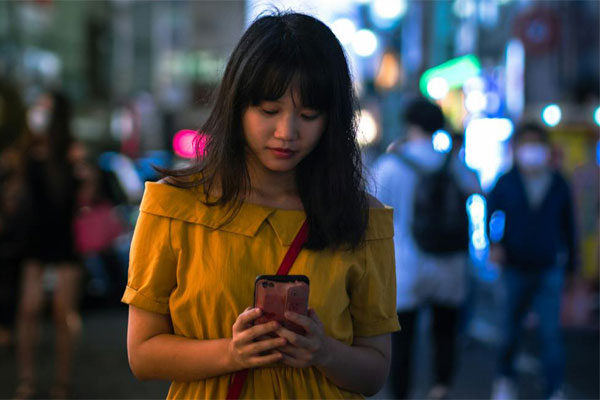 Về nhà ăn trưa với mẹ chồng, tôi tức giận bỏ đi giữa chừng sau khi nghe bà tiết lộ thân phận vị khách lạ-2