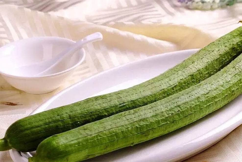 Xào mướp mà bỏ qua bước này, đừng hỏi sao mướp hay bị thâm đen-2