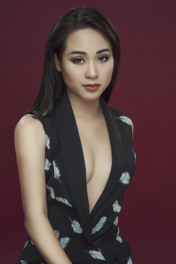 Diễm Hằng ‘Nhật ký Vàng Anh’: Tôi nhận cả bao tải thư, có cả thư của tù nhân-2