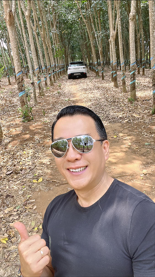 Tháo nhẫn cưới, buông mối tình với Hà Thanh Xuân, vua cá Koi Thắng Ngô giờ ra sao?-3