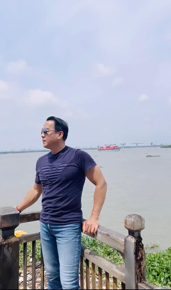 Tháo nhẫn cưới, buông mối tình với Hà Thanh Xuân, vua cá Koi Thắng Ngô giờ ra sao?-5