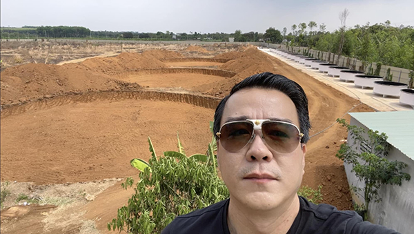 Tháo nhẫn cưới, buông mối tình với Hà Thanh Xuân, vua cá Koi Thắng Ngô giờ ra sao?-7