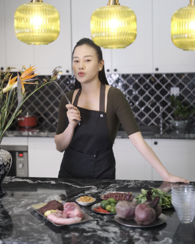 Phương Oanh - Shark Bình trốn con hẹn hò, lộ sắc vóc sau sinh của nữ diễn viên-8