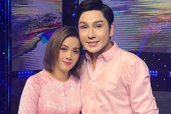 Hồng Loan livestream khóc sau rạn nứt với NSƯT Vũ Luân-3