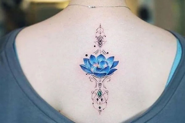 Chồng ghẻ lạnh, hôn nhân lục đục vì xăm hình-1