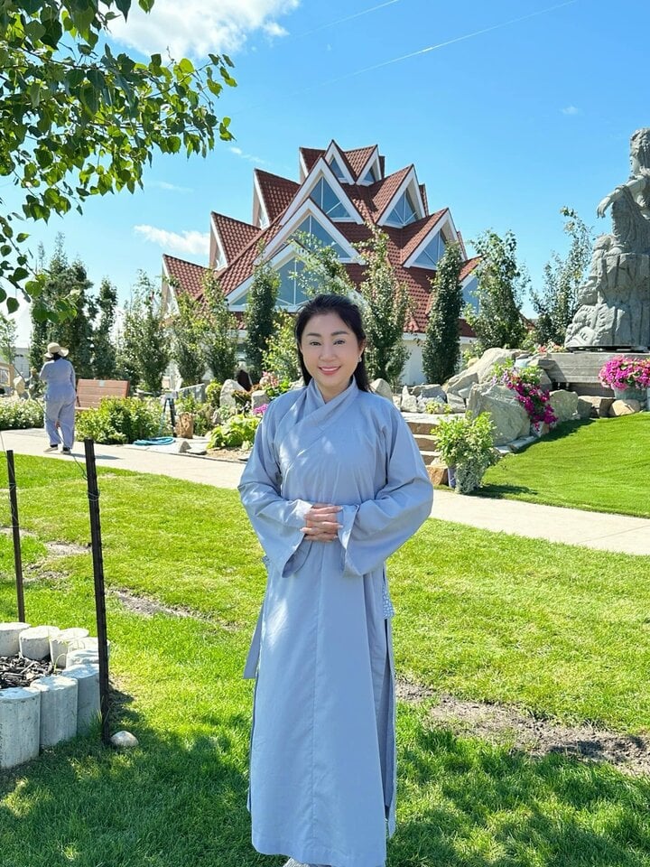 Người yêu đầu tiên của vua cải lương Kim Tử Long giờ ra sao?-7