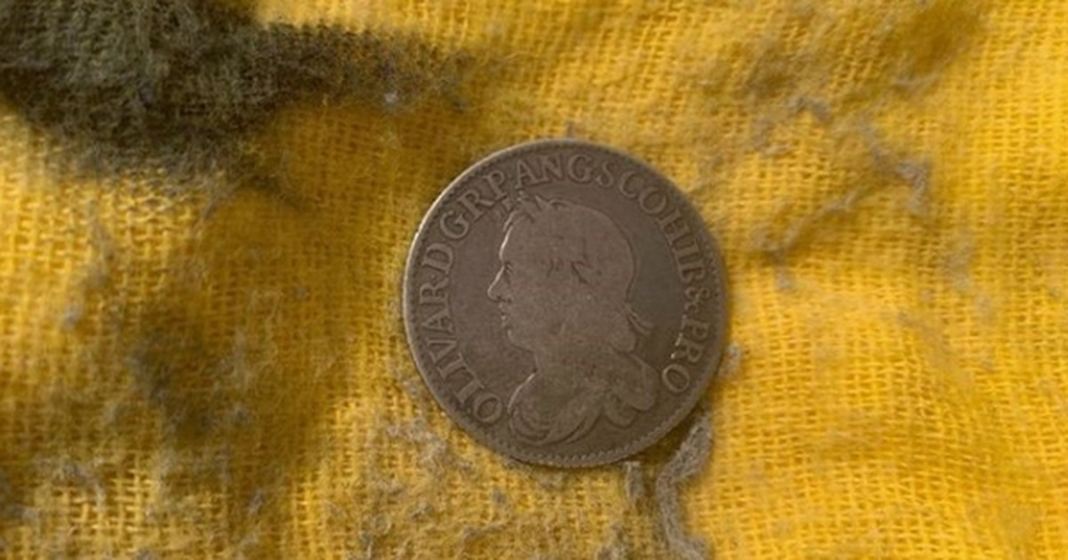 Cải tạo quán rượu, người đàn ông đụng” trúng kho báu cổ 350 năm tuổi-7