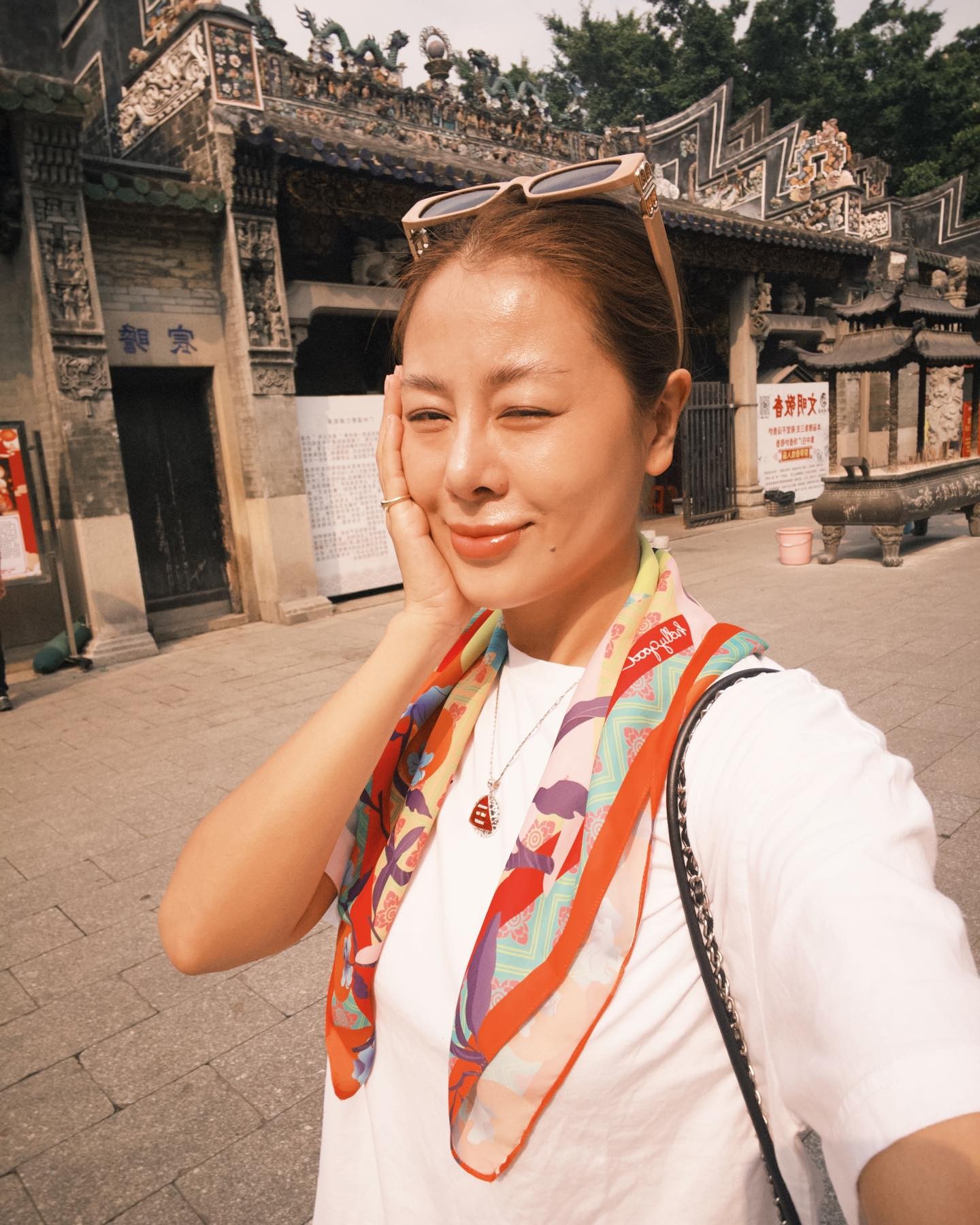 Nam Thư bị tấn công sau thông tin giật chồng-2