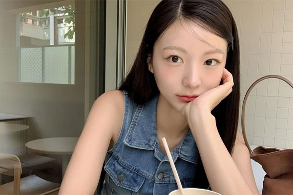 Quy trình chăm sóc da buổi tối gồm 6 bước gọn nhẹ, chống lão hóa hiệu quả dành cho phụ nữ trên 40 tuổi-2