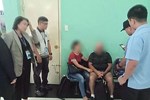 Khách nam bị bắt tại sân bay vì nói đùa có bom trong hành lý