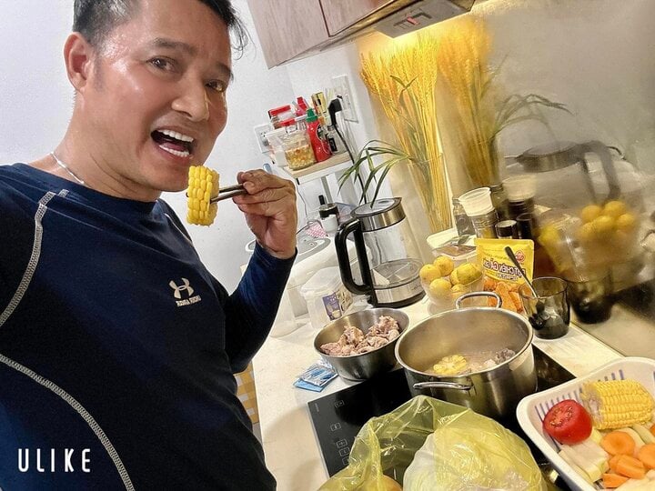 Hôn nhân viên mãn của danh thủ bóng đá tham gia Anh trai vượt ngàn chông gai-5