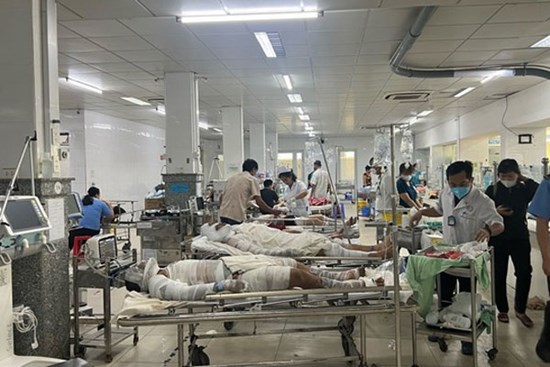 Tình hình sức khoẻ 9 công nhân bị bỏng trong vụ nổ công ty gỗ ở Bình Dương