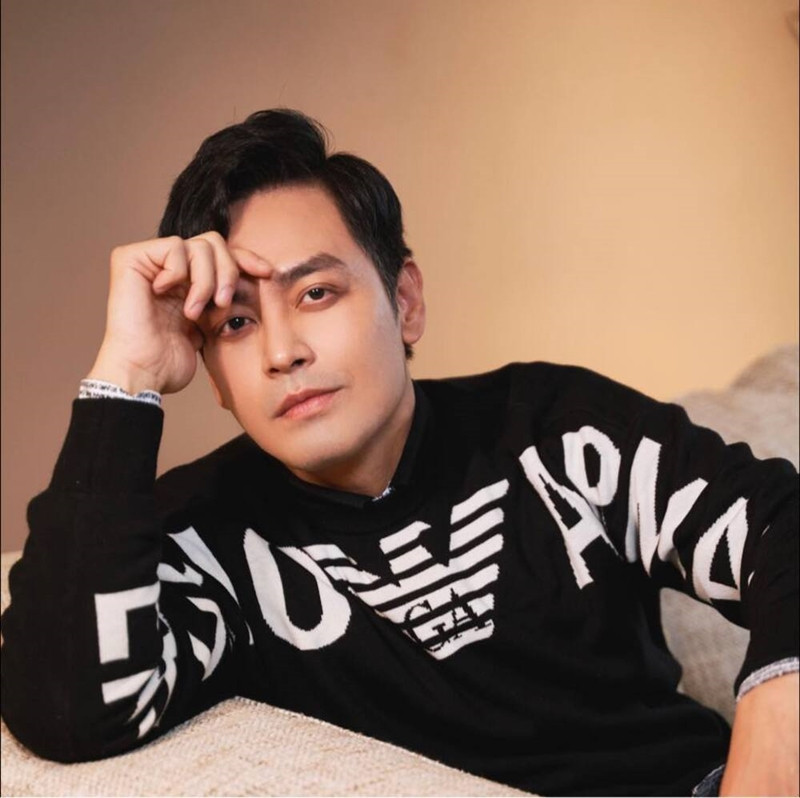 Từng cạo đầu xuất gia gieo duyên, MC Phan Anh giờ ra sao?-2