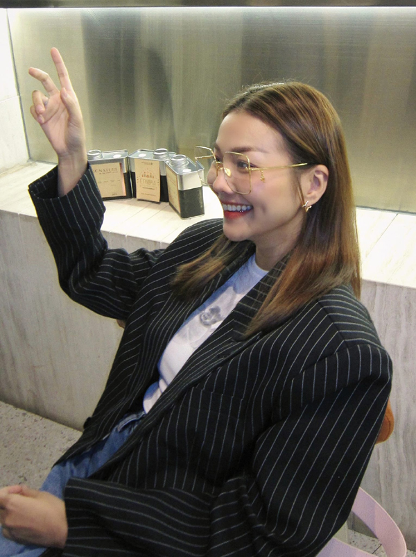 Thanh Hằng khoe làn da căng mọng ở tuổi ngoài tứ tuần, bí quyết chăm sóc không phải ai cũng biết-2