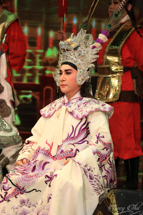 Nam NSƯT nổi tiếng đào hoa trong làng cải lương hiện tại có cuộc sống ra sao bên vợ trẻ?-2