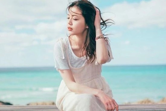 Bố mẹ buông tay để con gái hơn 40 tuổi sống tự lập