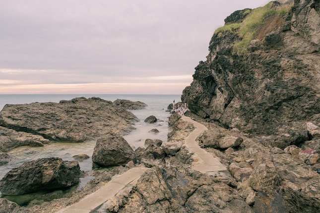 Vẻ đẹp hoang sơ kỳ diệu của Mũi Vi Rồng-2