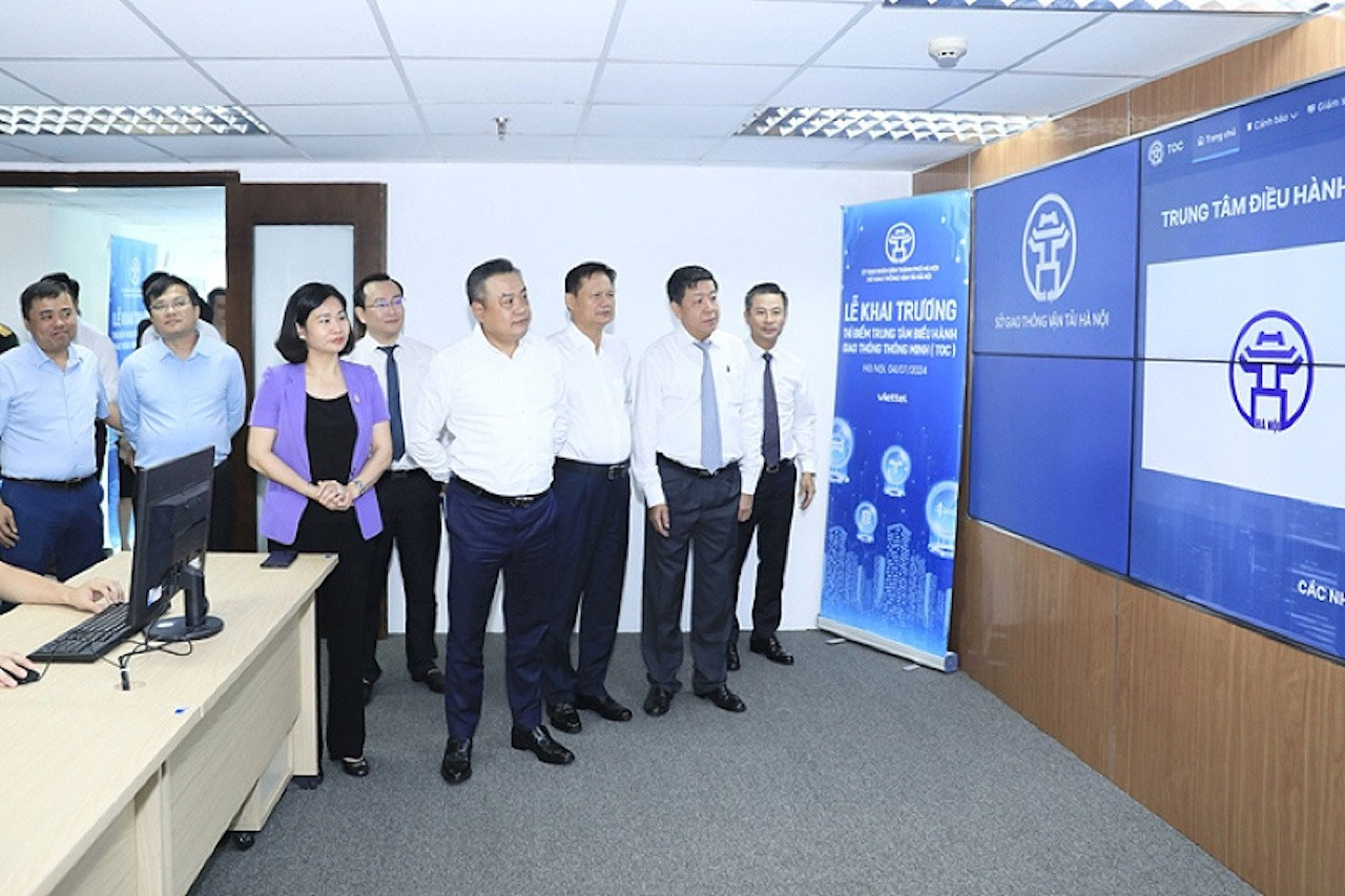 Hà Nội lắp camera để phạt nguội xe máy, ô tô vượt đèn đỏ, lấn làn-1