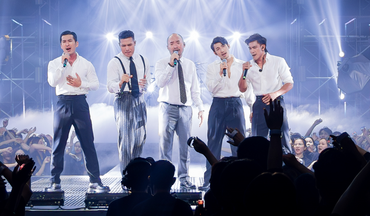 NSND Tự Long nghẹn ngào khi nhận món quà độc từ Thanh Duy-4