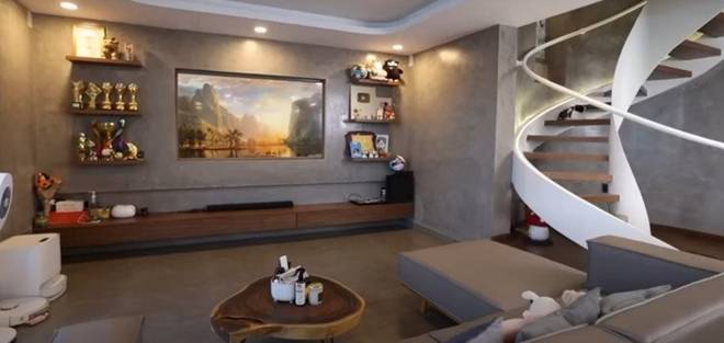 Ngô Kiến Huy sống với 8 con mèo trong penthouse sân vườn, đính chính về giá trị thực của căn nhà-3