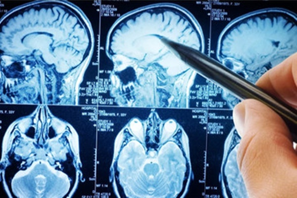 Căn bệnh hiểm nghèo khiến chồng nghi ngờ vợ ngoại tình-1