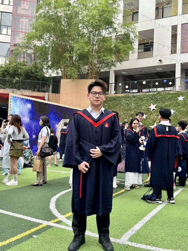 Thiên Lôi xấu nhất lịch sử Trần Bình Trọng khoe quý tử cao lớn, ngoại hình bỏ xa bố nhờ gen mẹ-4